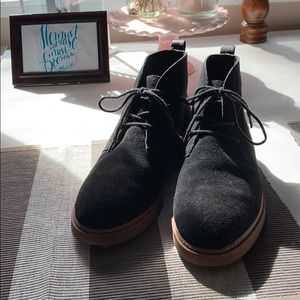 Clark - Black Ankle Boots